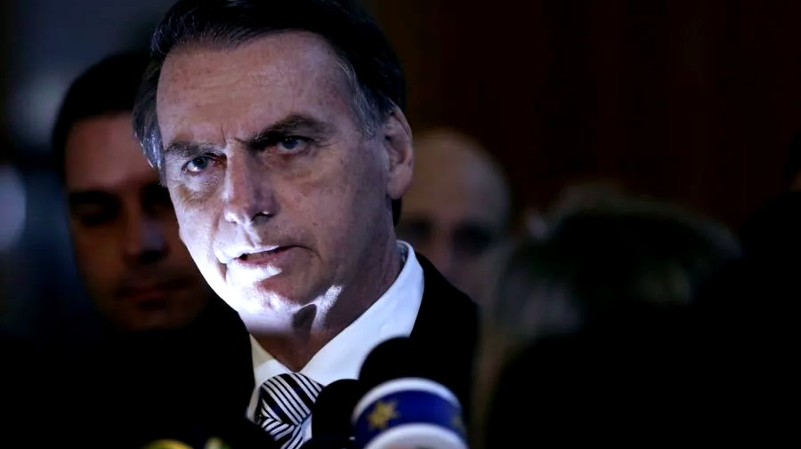 Bolsonaro arruína programa Mais Médicos