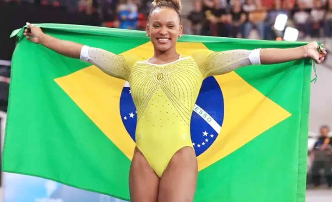 Rebeca Andrade é prata nas Olimpíadas de Paris