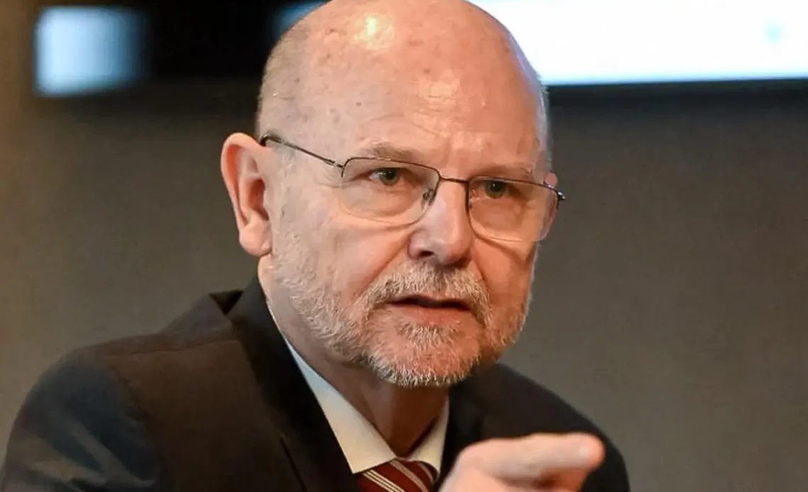 IOF: vitória dos ricaços e golpe no povo, diz Bohn Gass